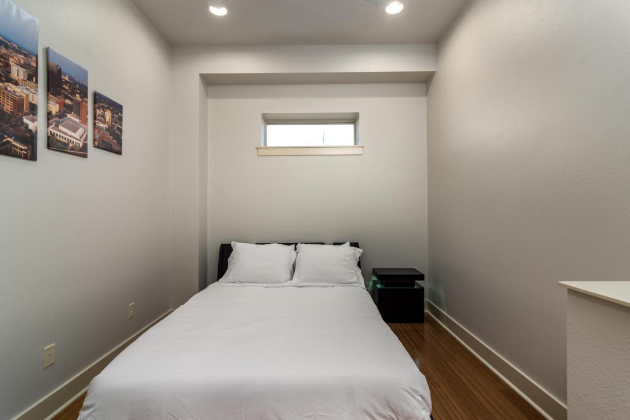 Villa Amazing Downtown Location For Groups! à Little Rock Extérieur photo